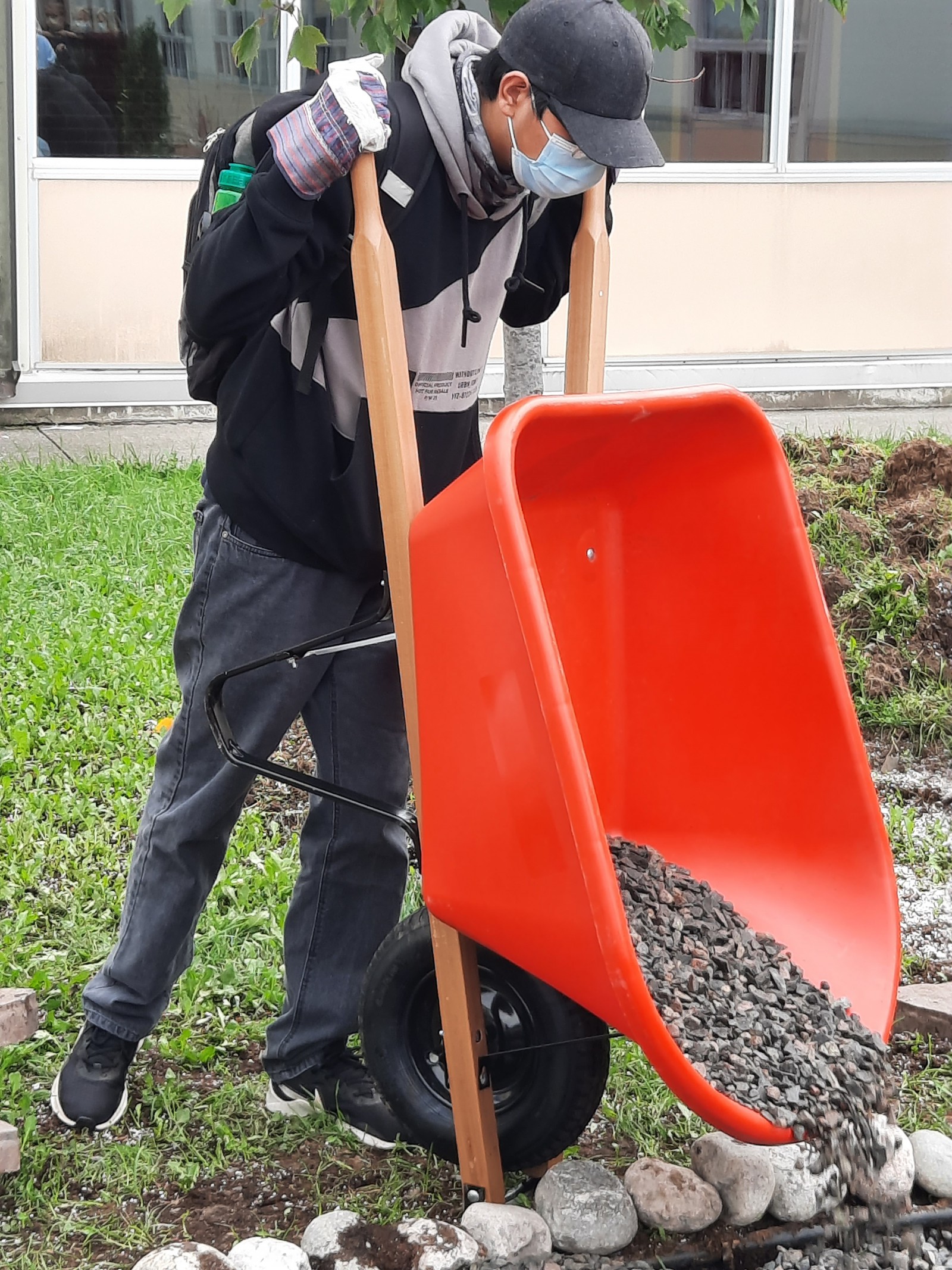 Wheelbarrow